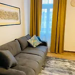 Moderni V Centru U Divadla - Wi-fi Zdarma #homevibes53