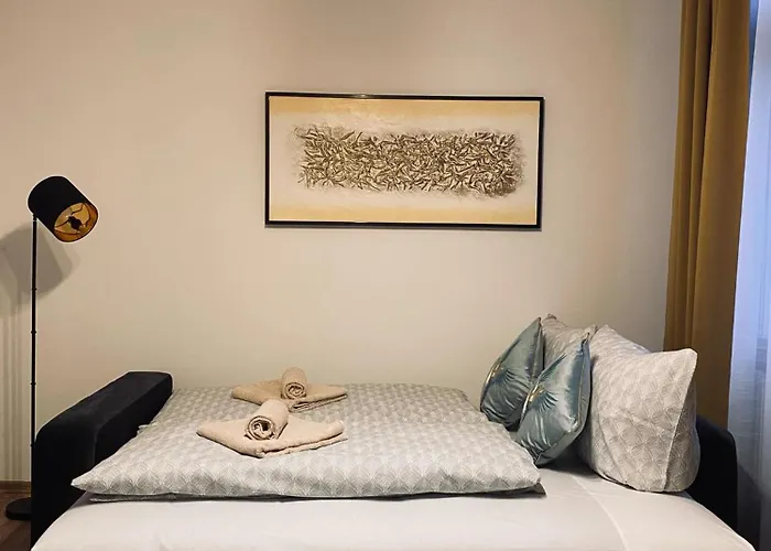 아파트 Moderni V Centru U Divadla - Wi-fi Zdarma #homevibes53 *